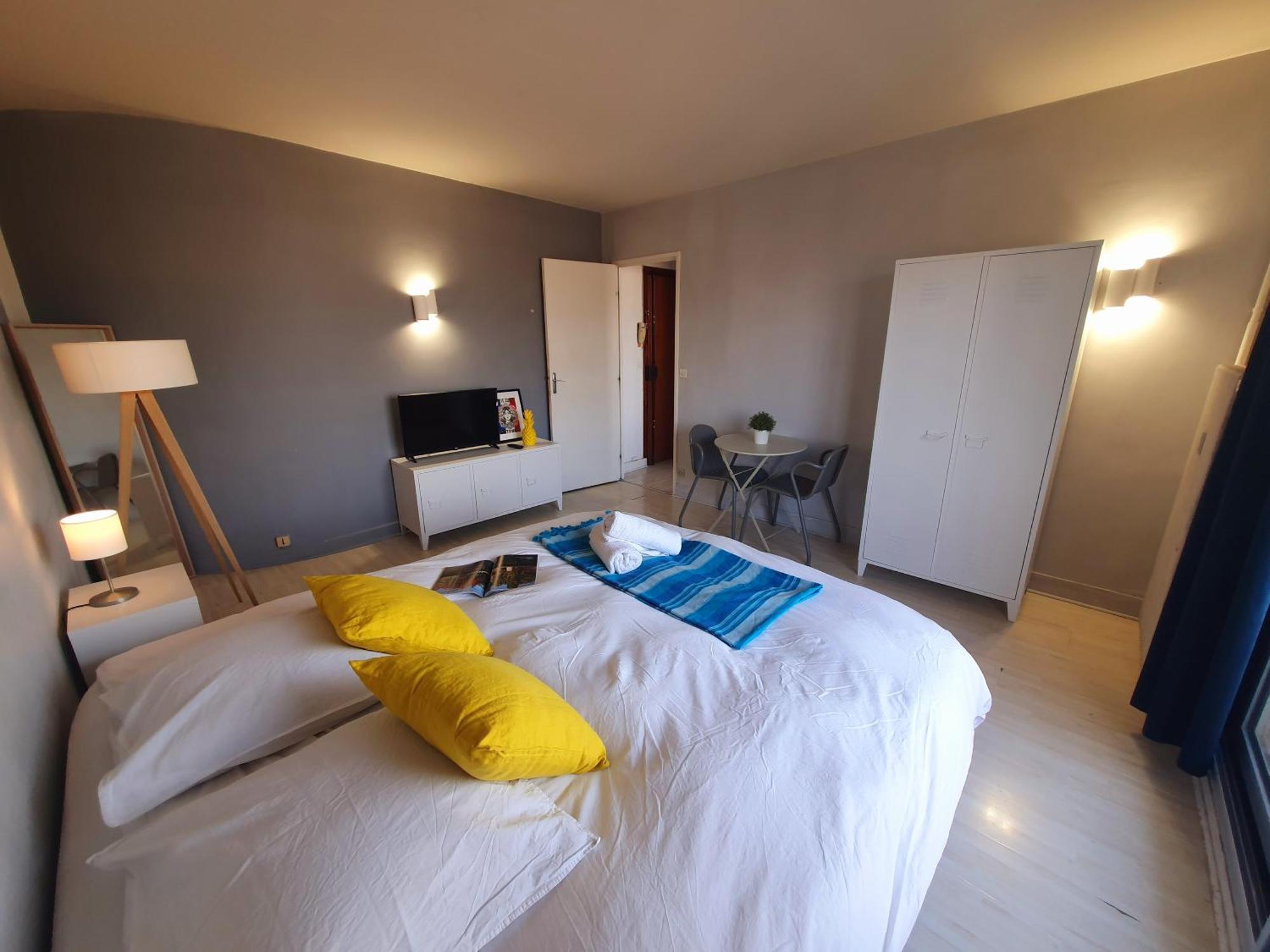 Apartamento Vue Sur Paris Ivry-sur-Seine Exterior foto